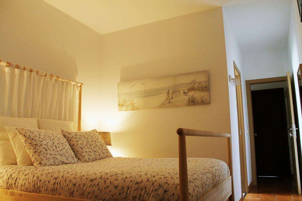 Hostal Montilla Sotogrande Торегуадиаро Екстериор снимка