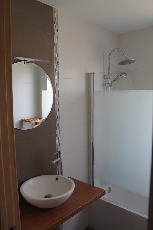 Hostal Montilla Sotogrande Торегуадиаро Екстериор снимка